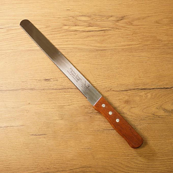 Нож для бисквита с узкими зубчиками 25 см лезвие, дерев. ручка