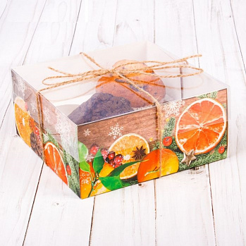 Коробка для 4 капкейков с прозрачной крышкой "Теплота зимы"