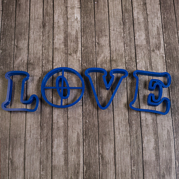 Набор вырубок для пряника "Буквы LOVE" пластик, 7,5 см